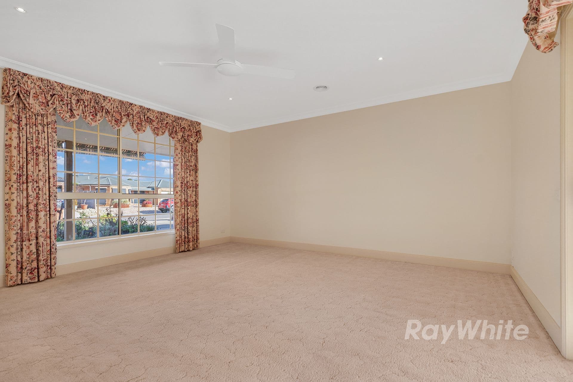 39 Genevieve Avenue, Echuca VIC 3564, Echuca - Thumbnail 8