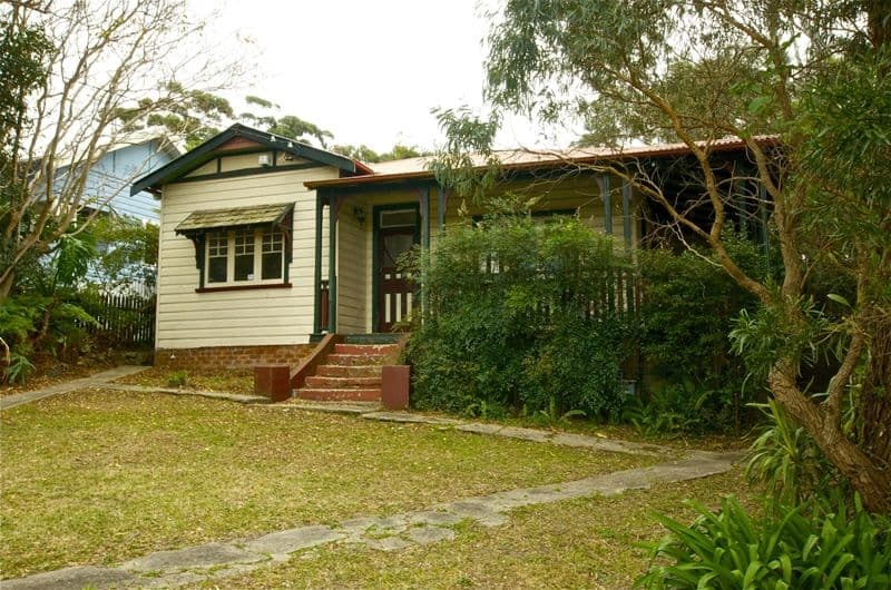115 Princes Highway, THIRROUL NSW 2515, Thirroul - Image 1
