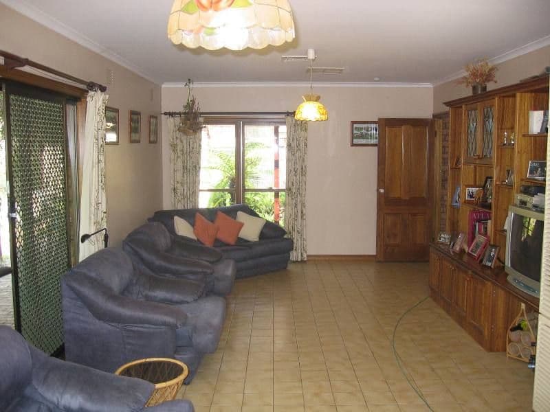 69  Redbank Road, SEYMOUR VIC 3660, Seymour - Thumbnail 4
