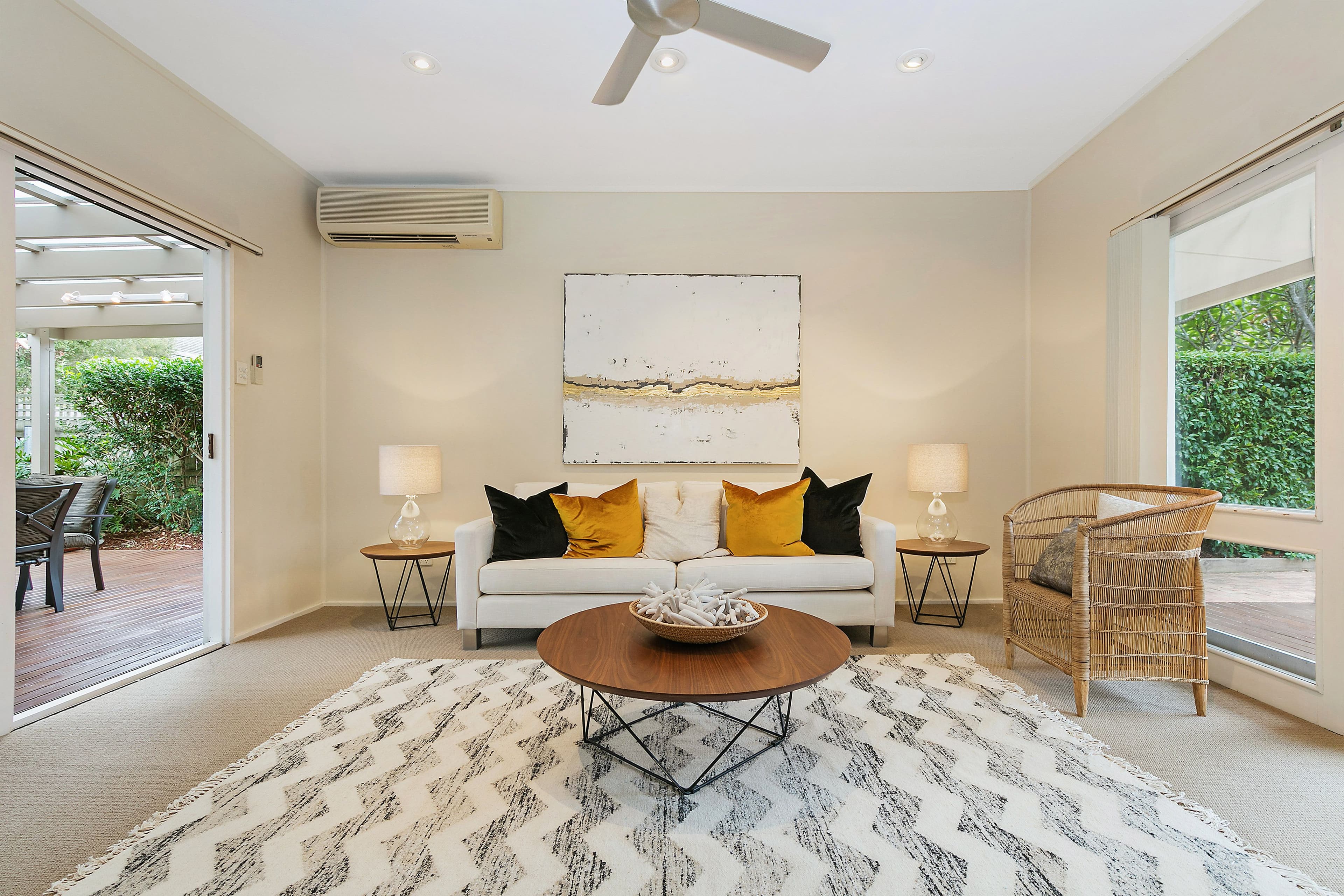 4 Burilla Avenue, North Curl Curl - Thumbnail 3