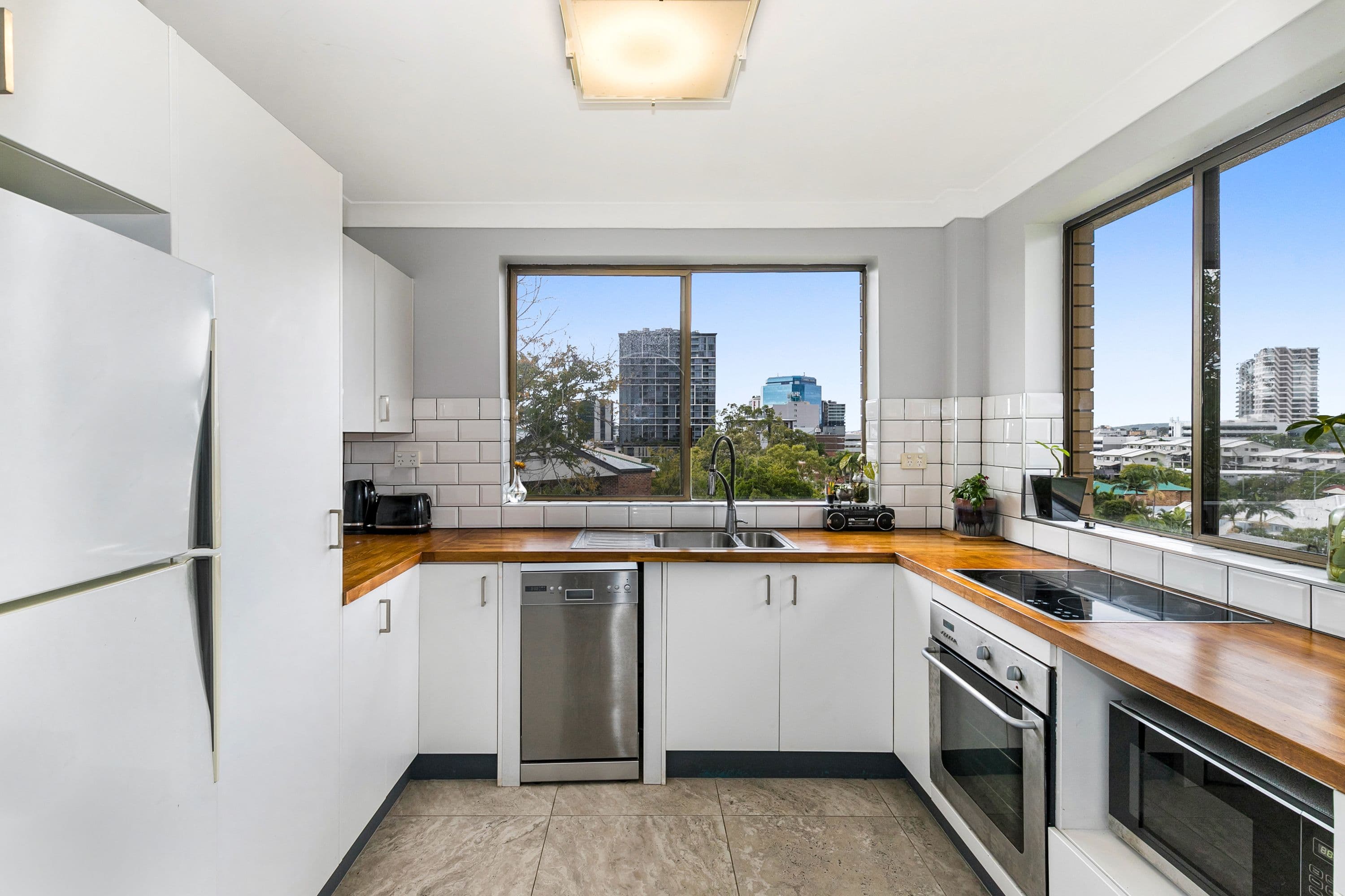 39 Maryvale Street, Toowong QLD 4066, Toowong - Thumbnail 3