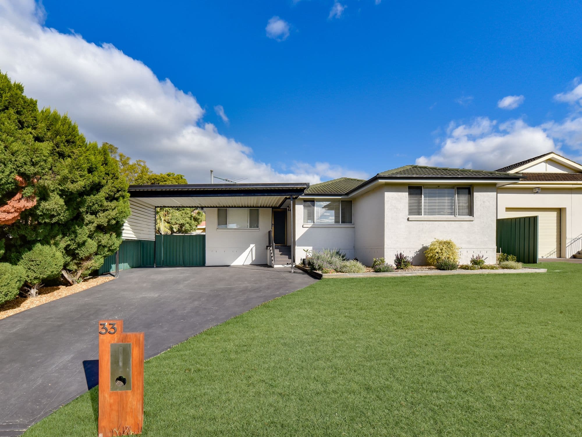 33 Old Kent Road, Ruse NSW 2560, Ruse - Image 1