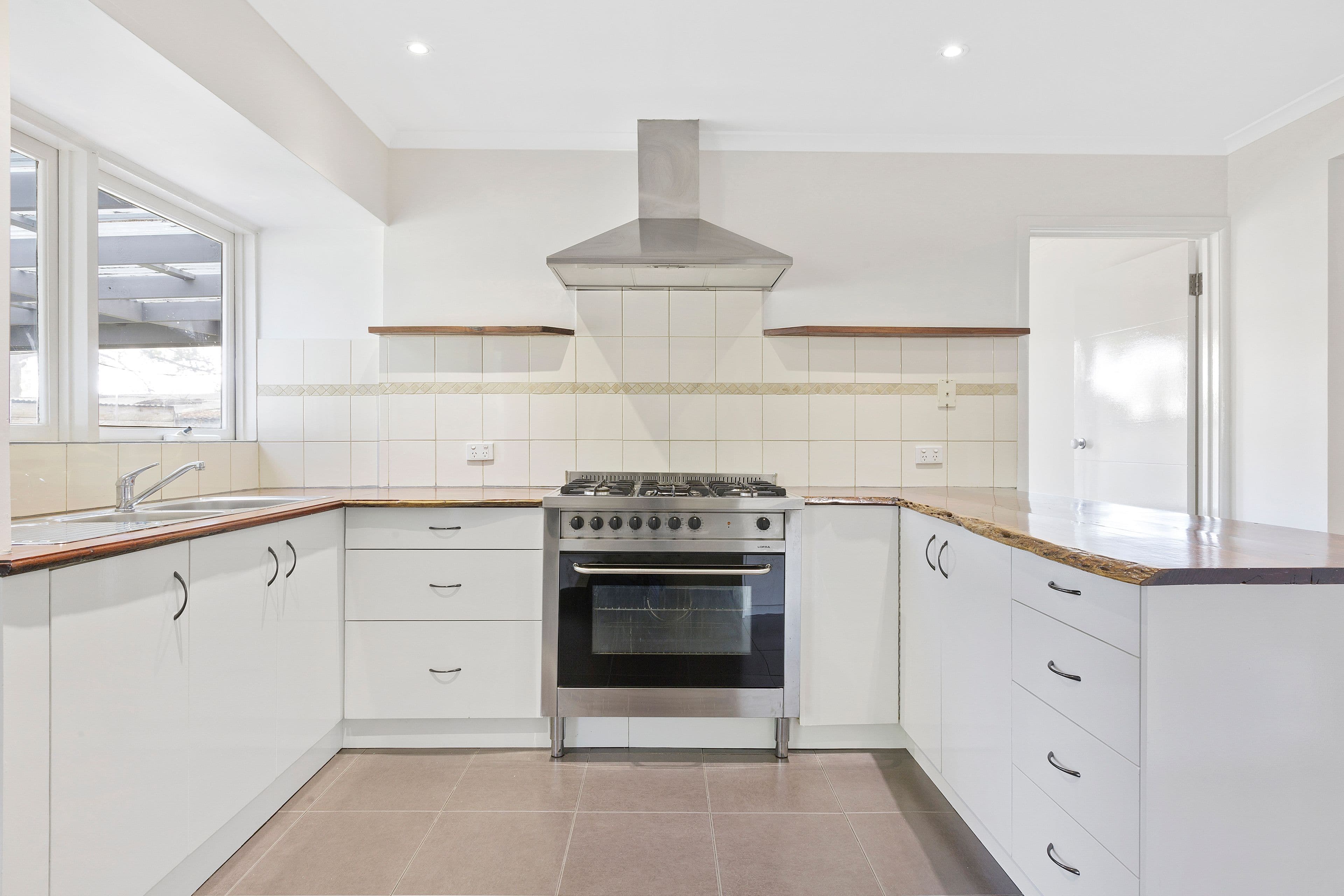 23 Paisley Drive, Frankston VIC 3199, Frankston - Thumbnail 4