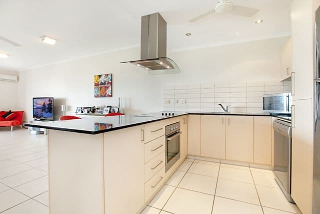 2 Lindsay Street, DARWIN NT 0800, Darwin City - Thumbnail 2
