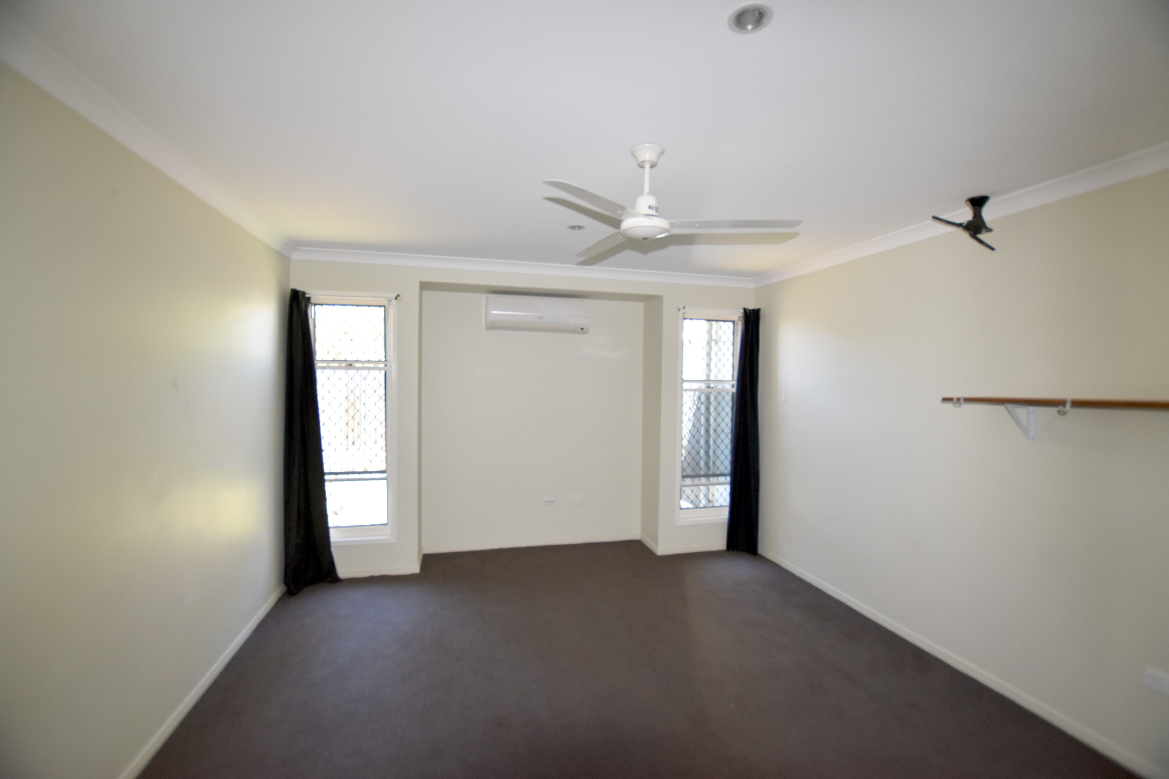 15 Koowin Drive, Kirkwood QLD 4680, Kirkwood - Thumbnail 7