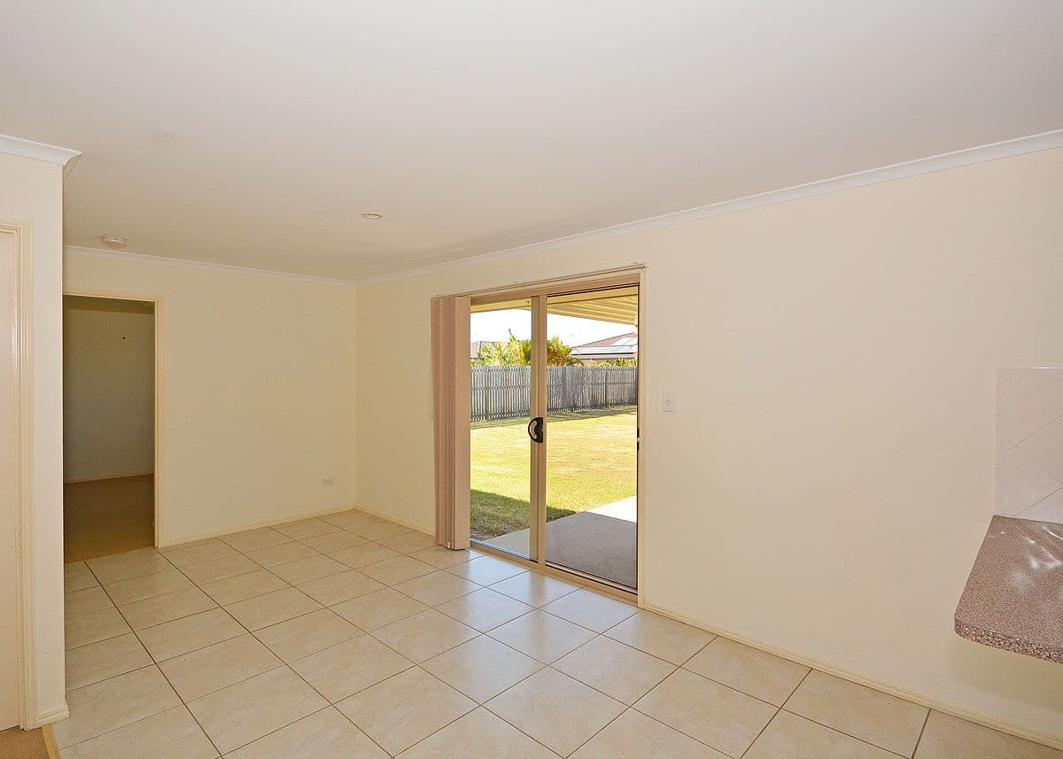 22 Yarrilee Circuit, DUNDOWRAN QLD 4655, Dundowran - Thumbnail 5