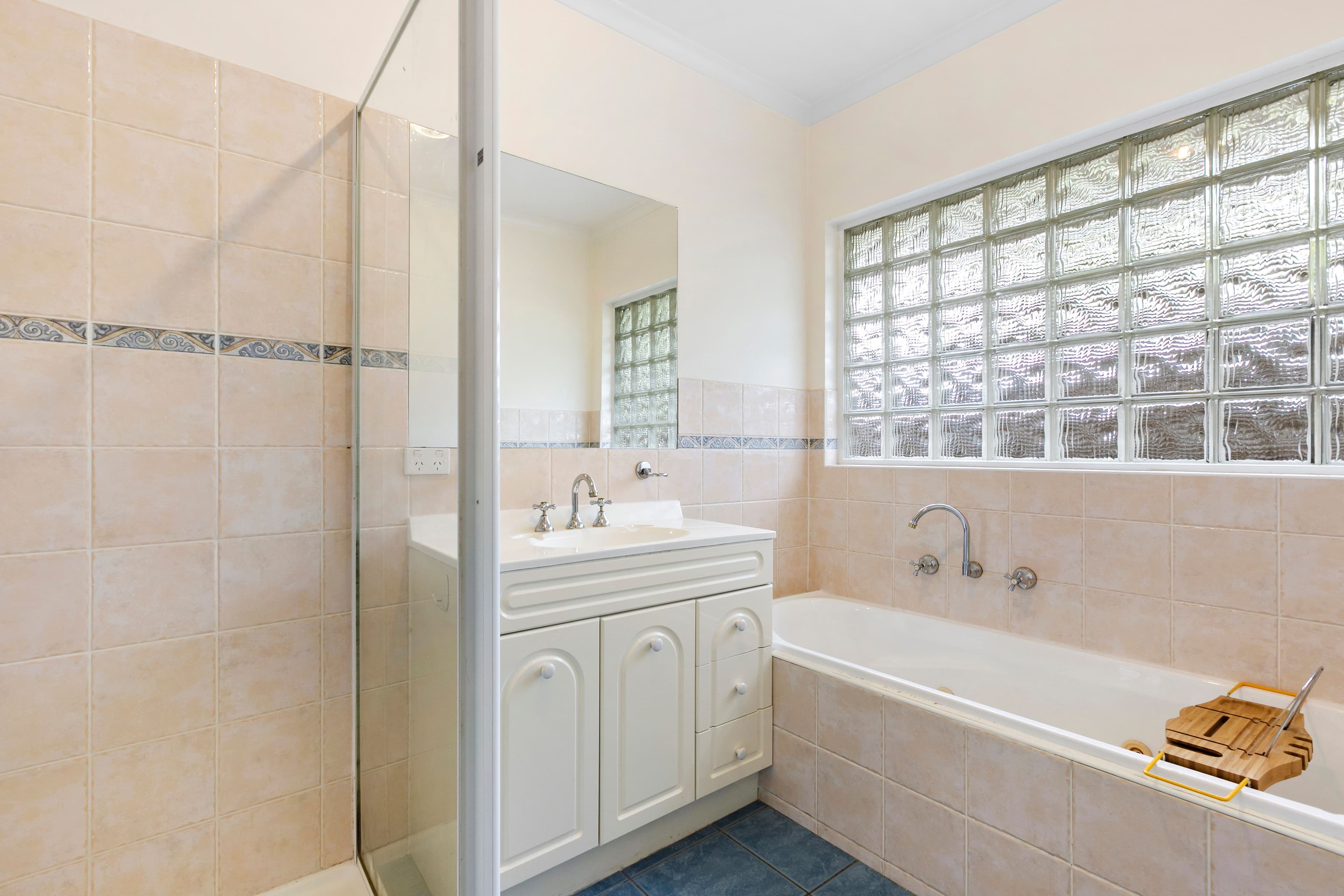 30 Blaxland Avenue, Frankston South VIC 3199, Frankston South - Thumbnail 6