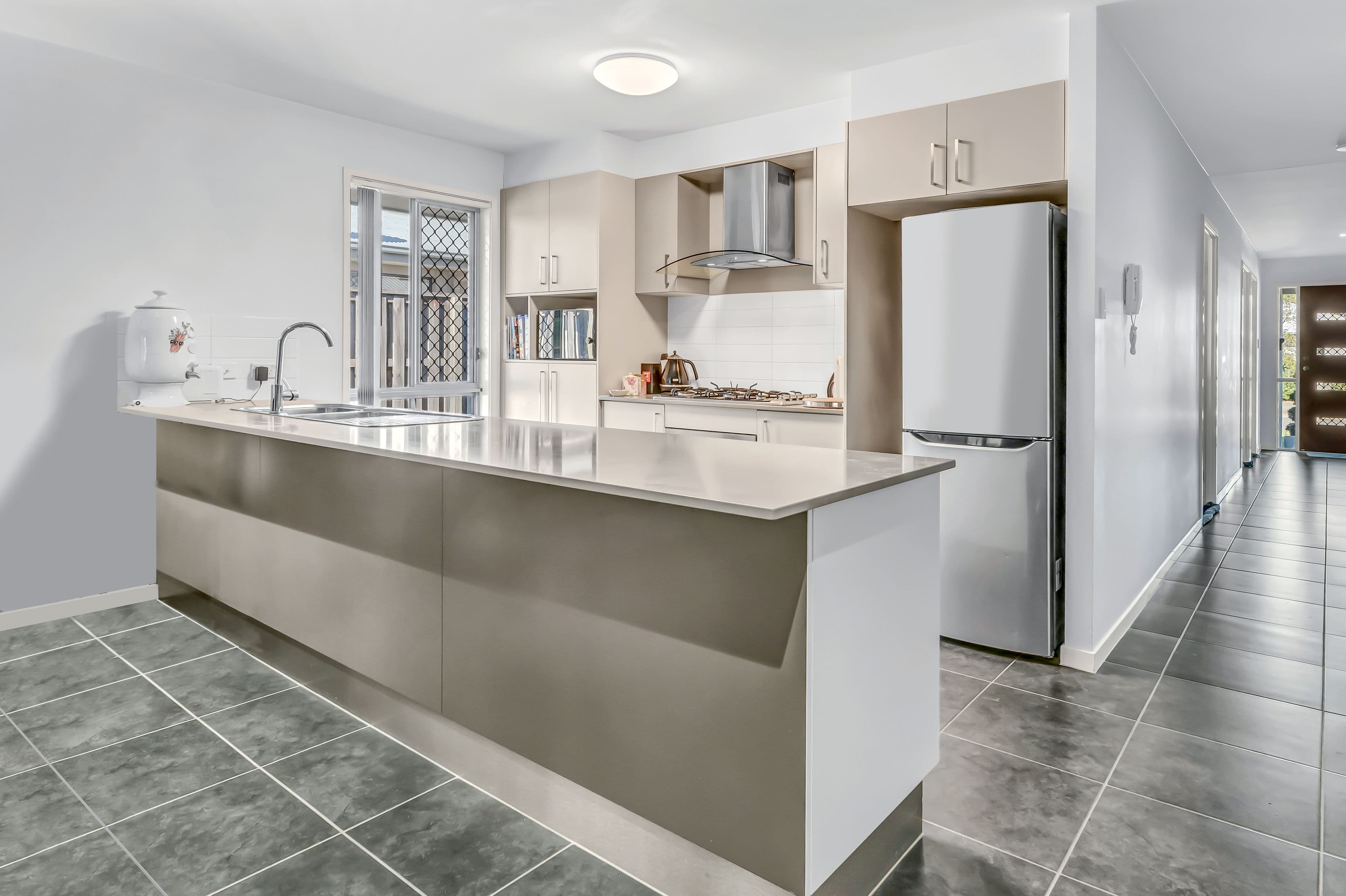 14 Antonio Place, Coomera QLD 4209, Coomera - Thumbnail 2