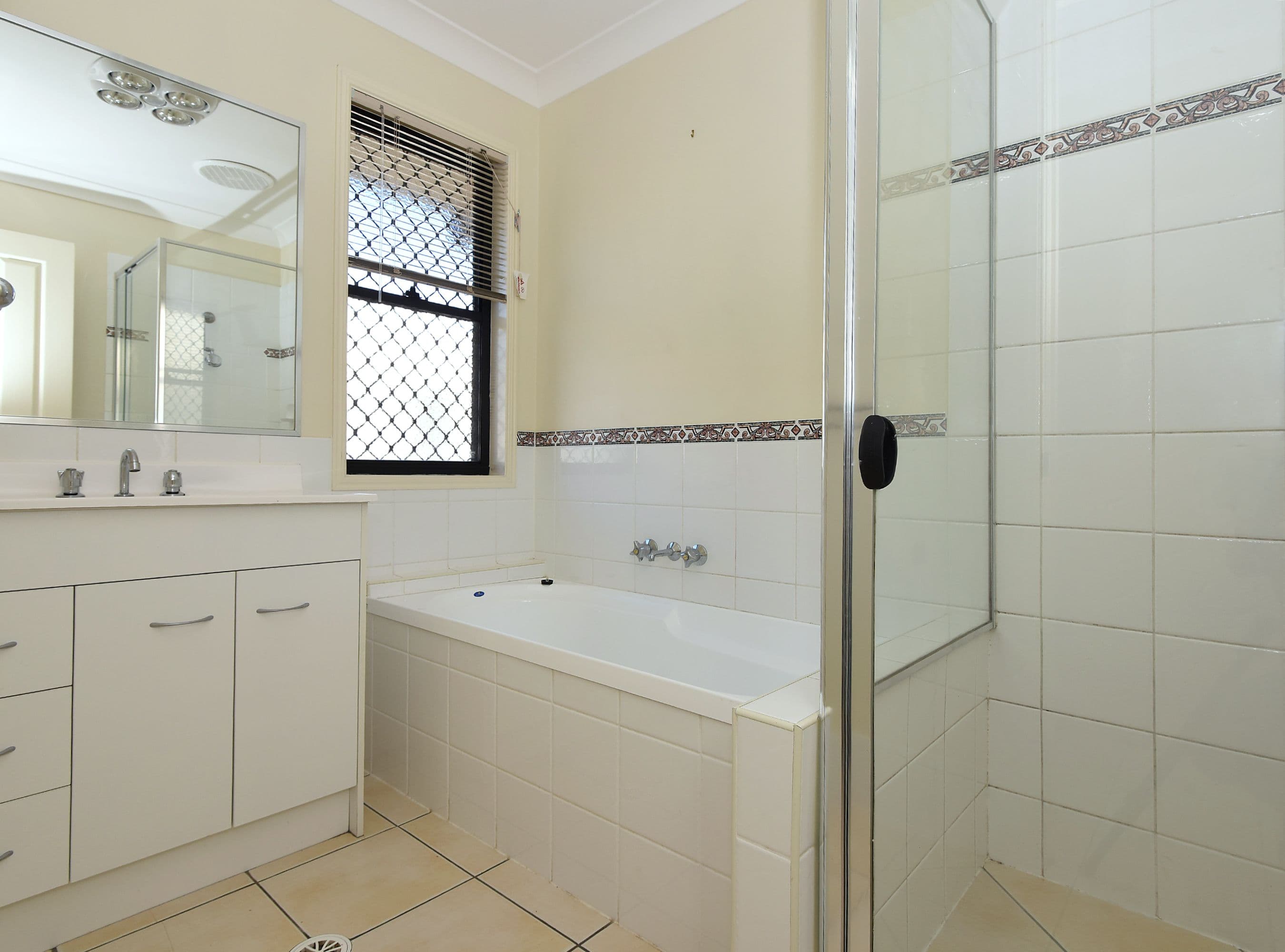 16 Wareena Crescent, Glenvale QLD 4350, Glenvale - Thumbnail 8