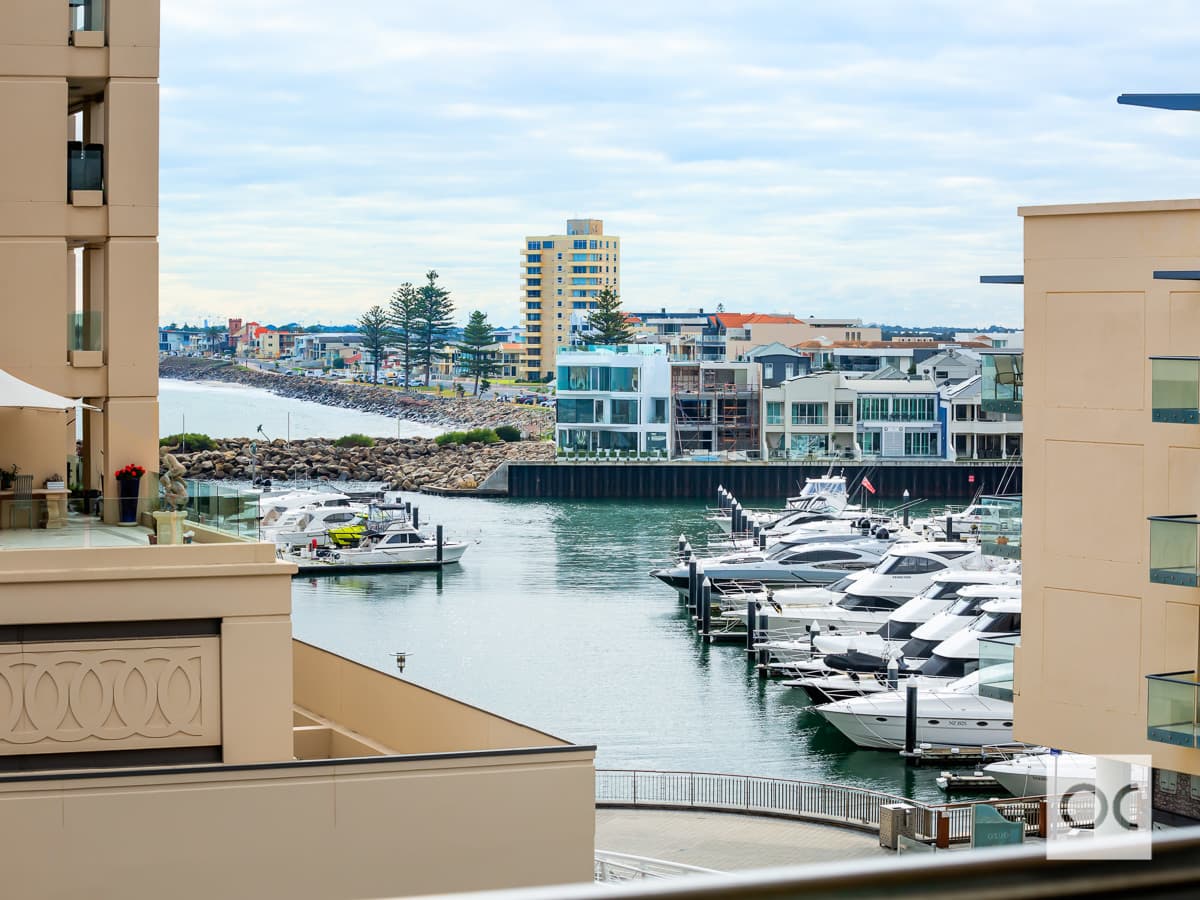 324/16 Holdfast Promenade, Glenelg - Image 1