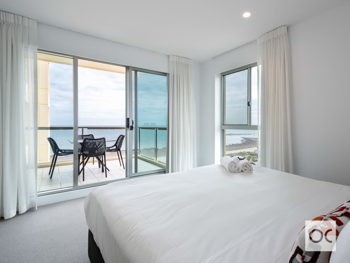 324/16 Holdfast Promenade, Glenelg - Thumbnail 3
