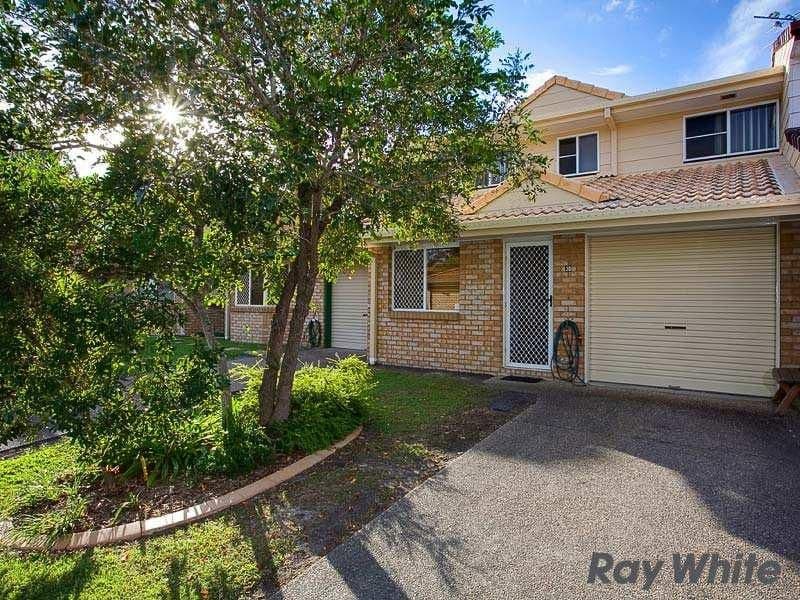 22 Ferris Street, Caboolture, QLD, 4510, Caboolture - Thumbnail 2