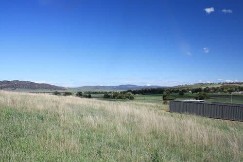 6 O'Neill Place, BUNGENDORE NSW 2621, Bungendore - Thumbnail 3