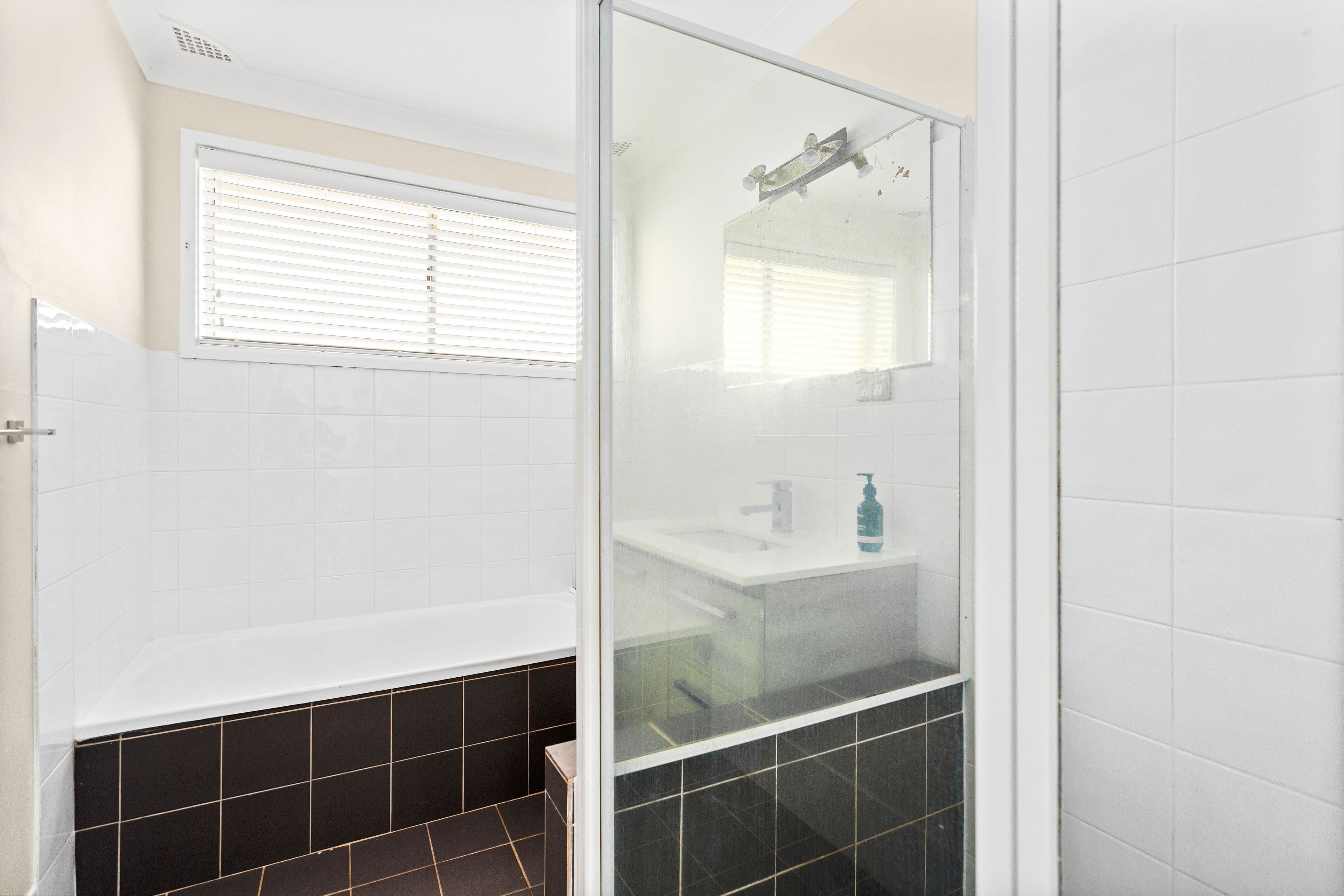 22 O'Gorman Street, Albion Park NSW 2527, Albion Park - Thumbnail 5