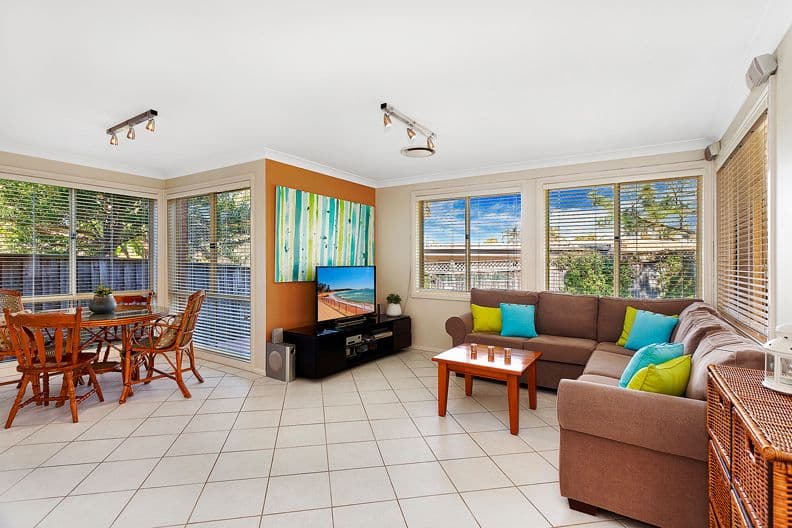 14 Lyndale Place, BELROSE NSW 2085, Belrose - Thumbnail 2