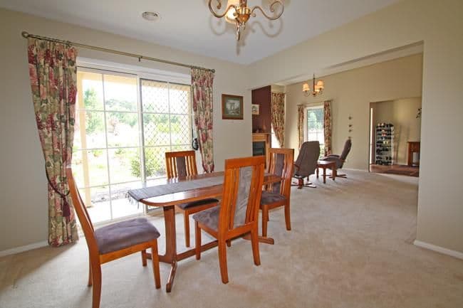 53 Hope Drive, BUNGENDORE NSW 2621, Bungendore - Thumbnail 5