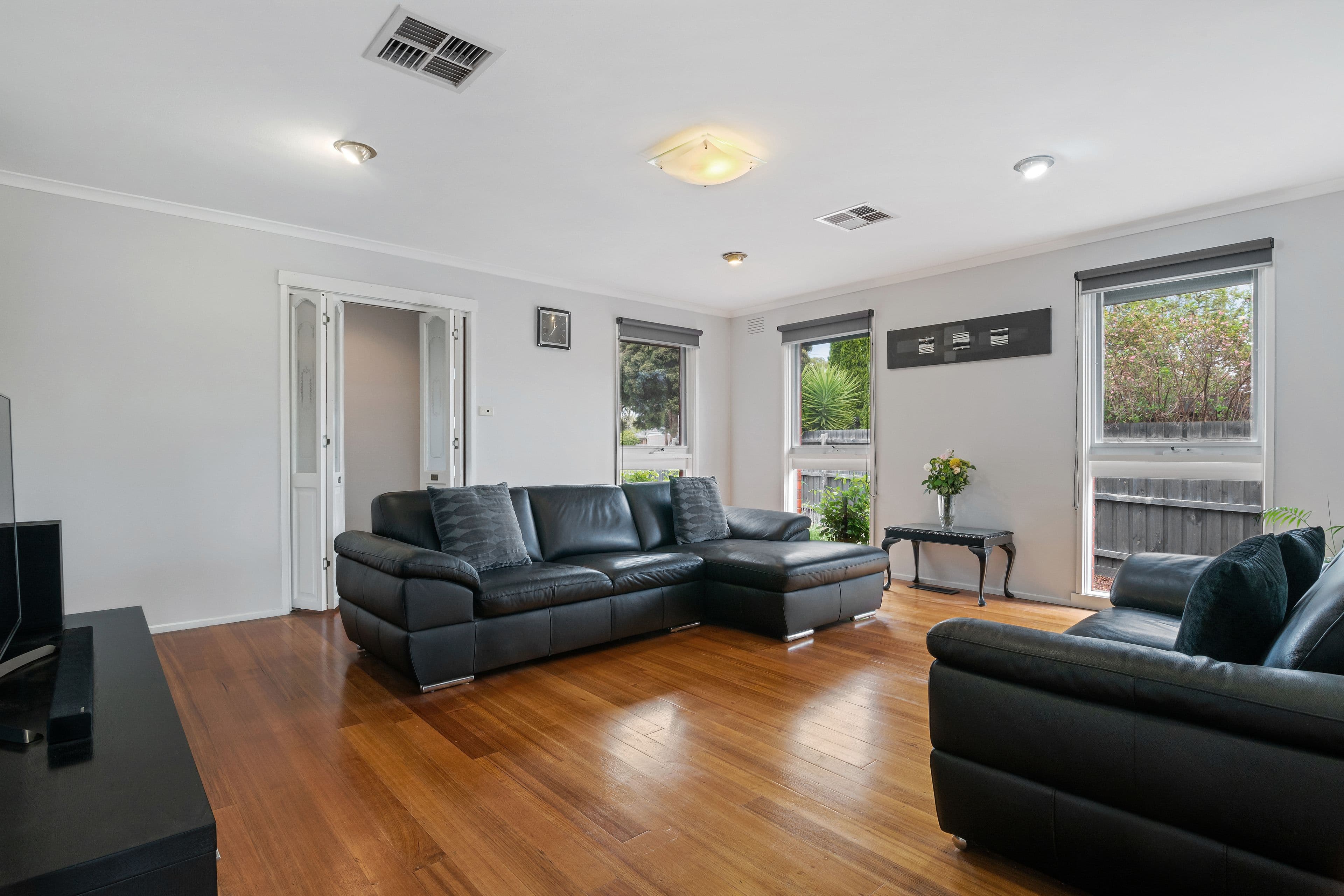 82 Bellara Drive, Mooroolbark VIC 3138, Mooroolbark - Thumbnail 8