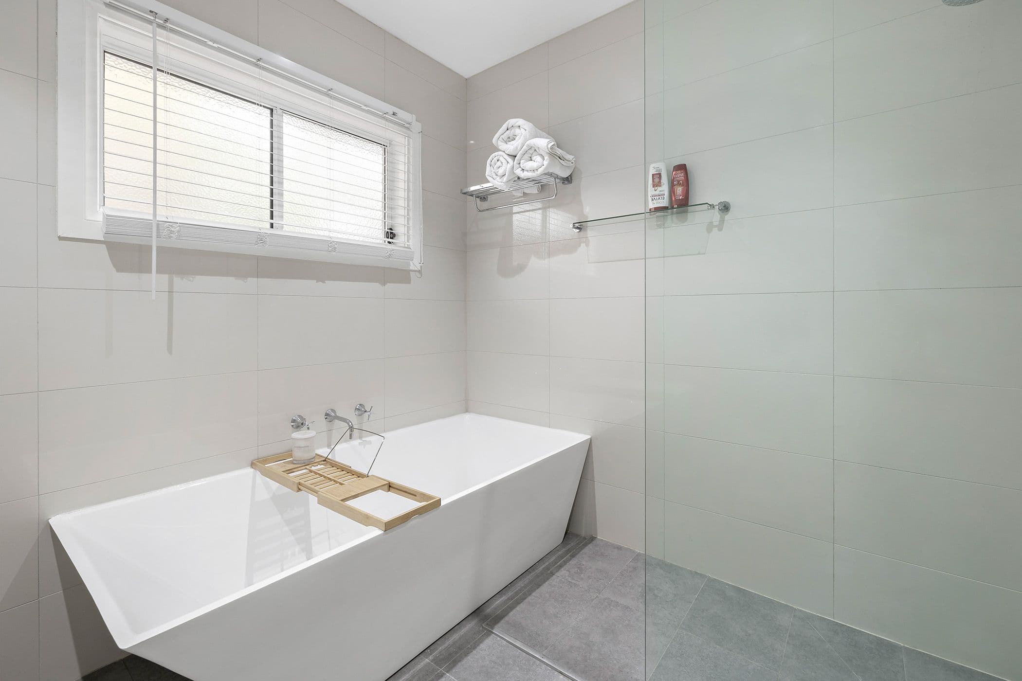 4 Duke Street, Avondale Heights VIC 3034, Avondale Heights - Thumbnail 6