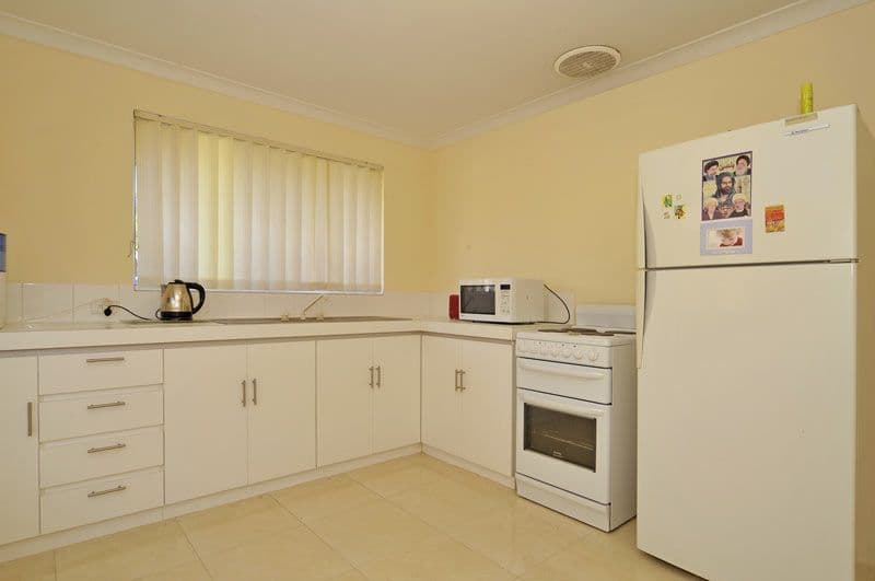 36 Bradley Way, LOCKRIDGE WA 6054, Lockridge - Thumbnail 3
