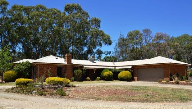 69 Redbank Road, SEYMOUR VIC 3660, Seymour - Image 1
