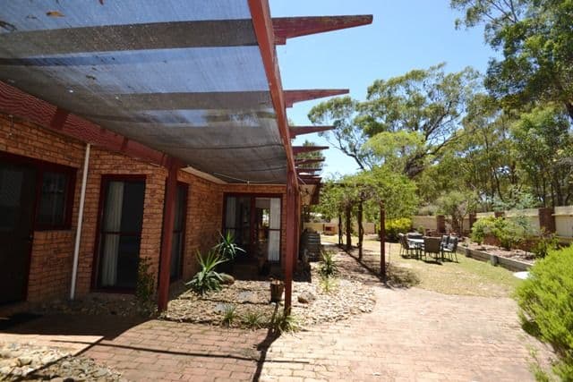 69 Redbank Road, SEYMOUR VIC 3660, Seymour - Thumbnail 2