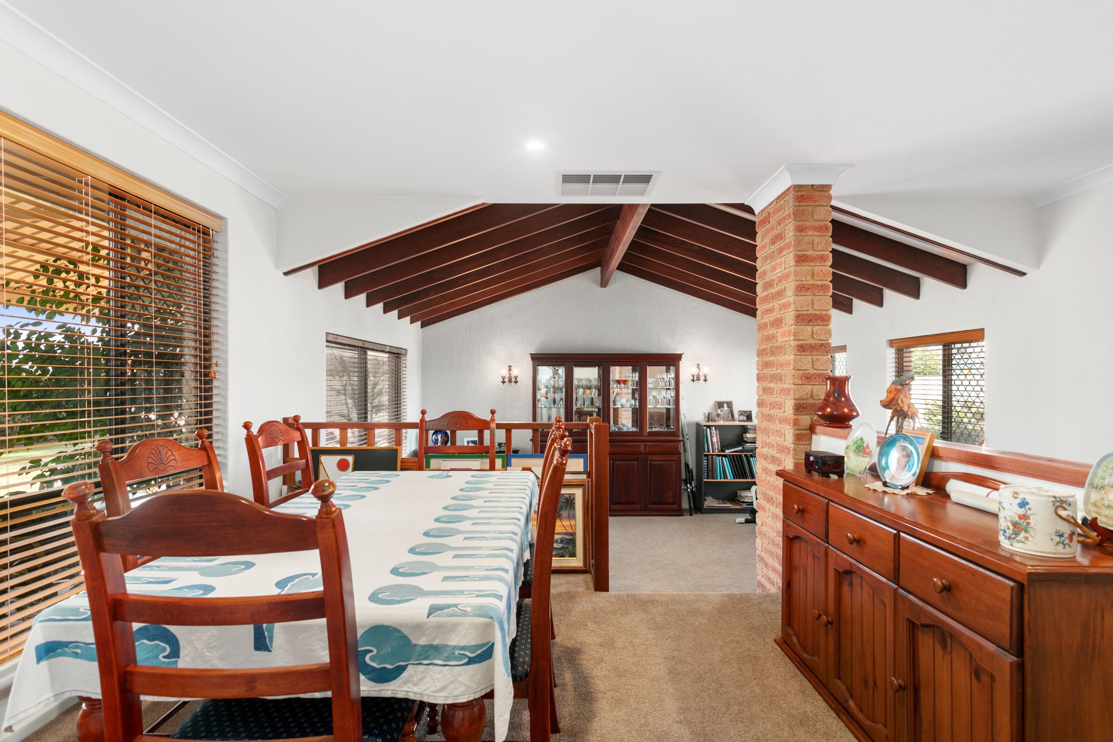 19 Mahonia Place, Duncraig WA 6023, Duncraig - Thumbnail 4