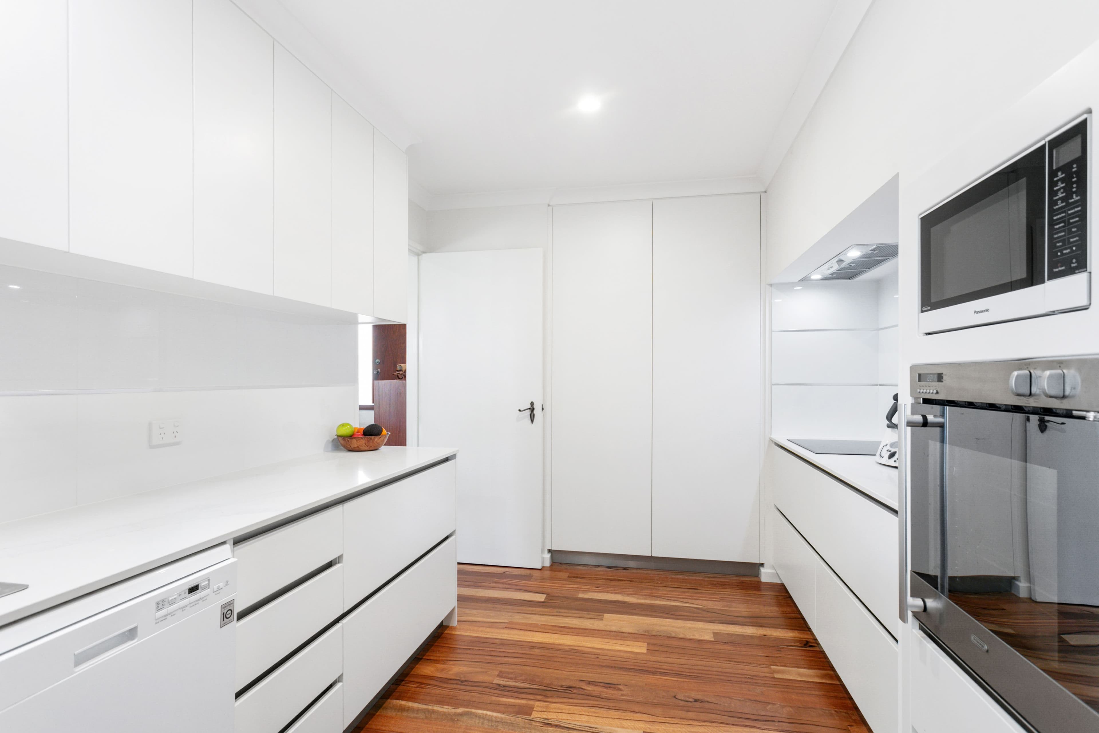 19 Mahonia Place, Duncraig WA 6023, Duncraig - Thumbnail 7