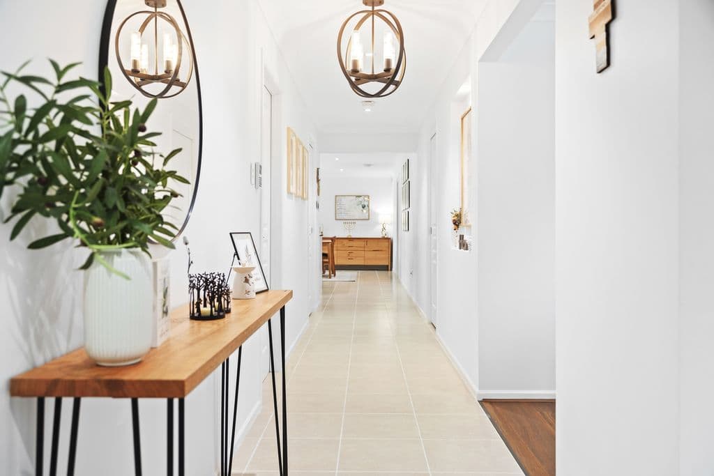4 Evelyn Close, Hamlyn Terrace - Thumbnail 3
