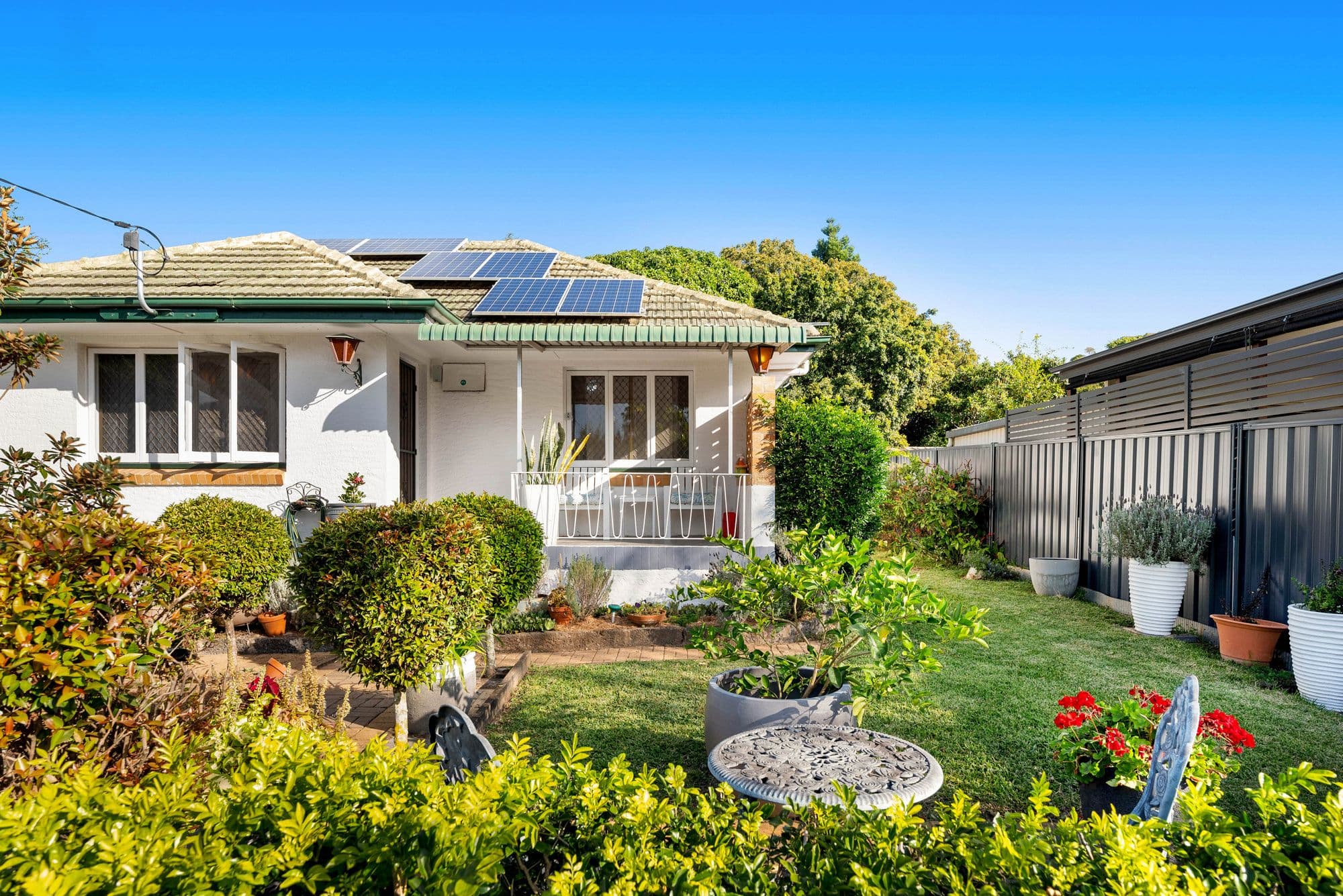 59 Sapphire Street, Holland Park QLD 4121, Holland Park - Thumbnail 2