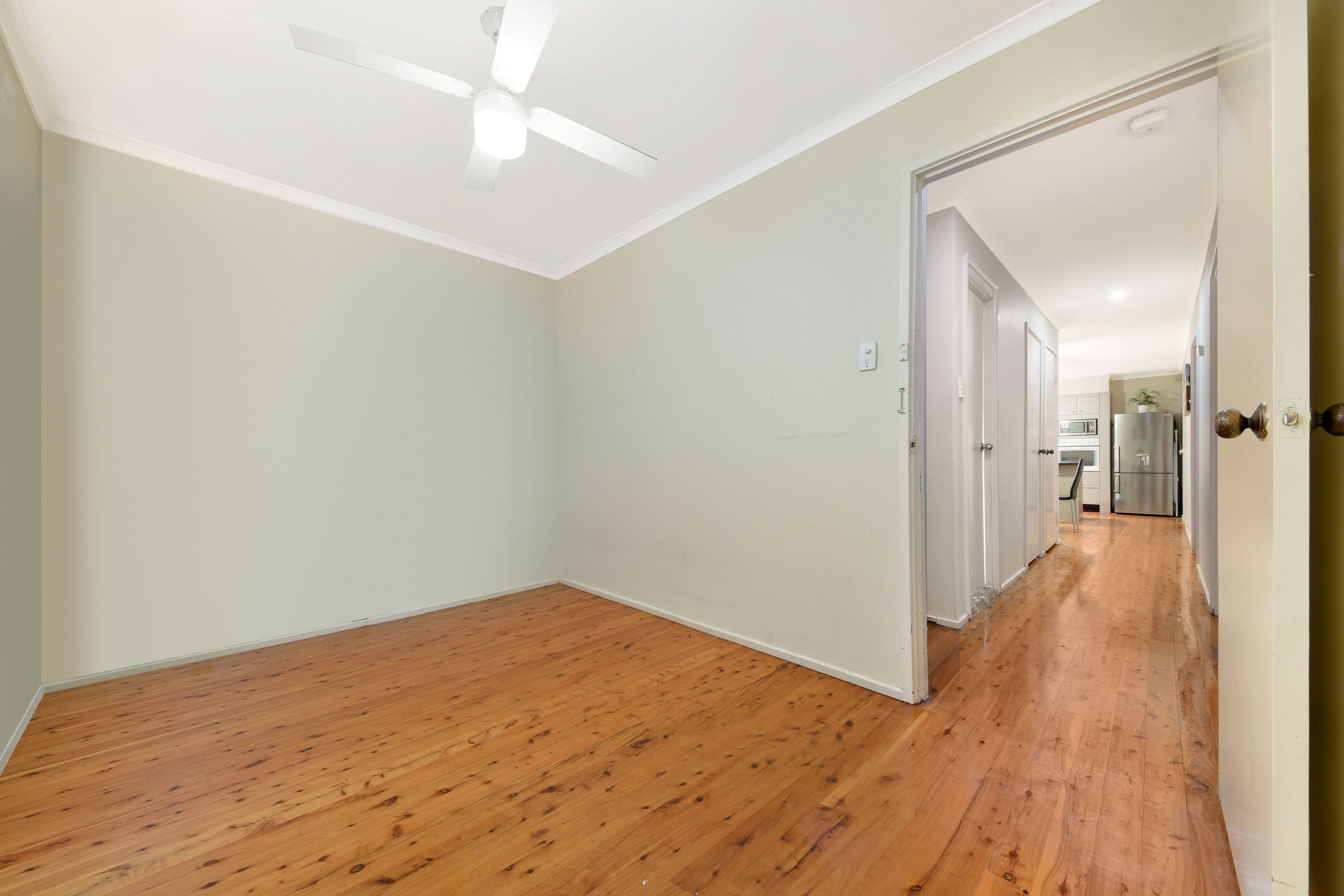 35 Townson Avenue, Leumeah - Thumbnail 6
