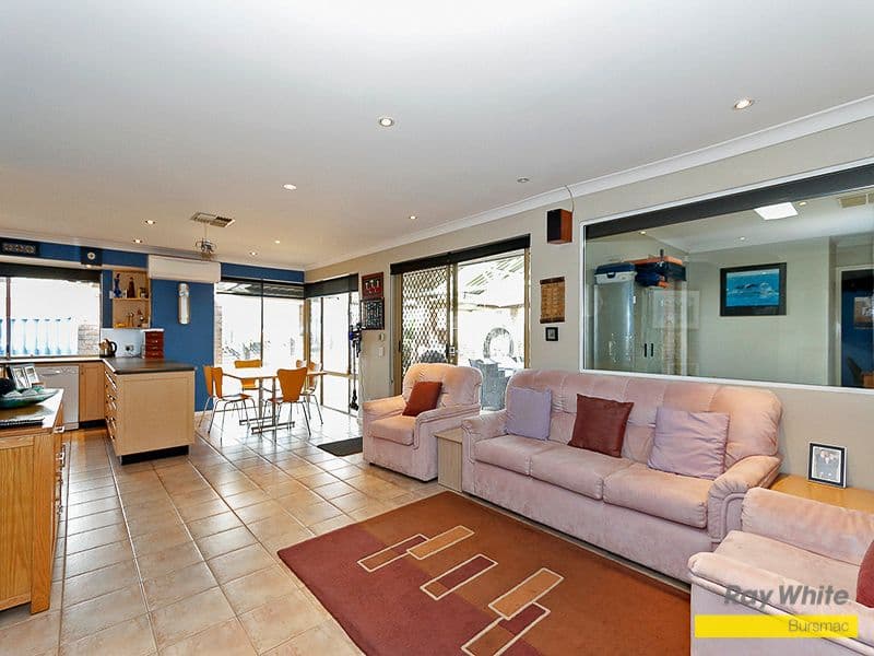 164 Illawarra Crescent, Ballajura WA 6066, Ballajura - Thumbnail 5