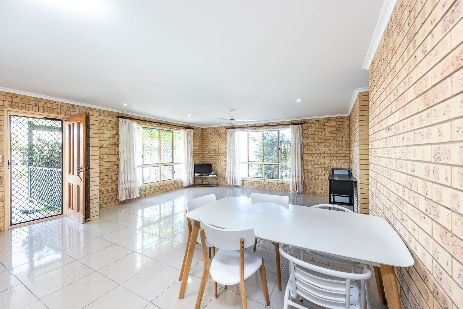 7 Crest Court, Avoca QLD 4670, Avoca - Thumbnail 5