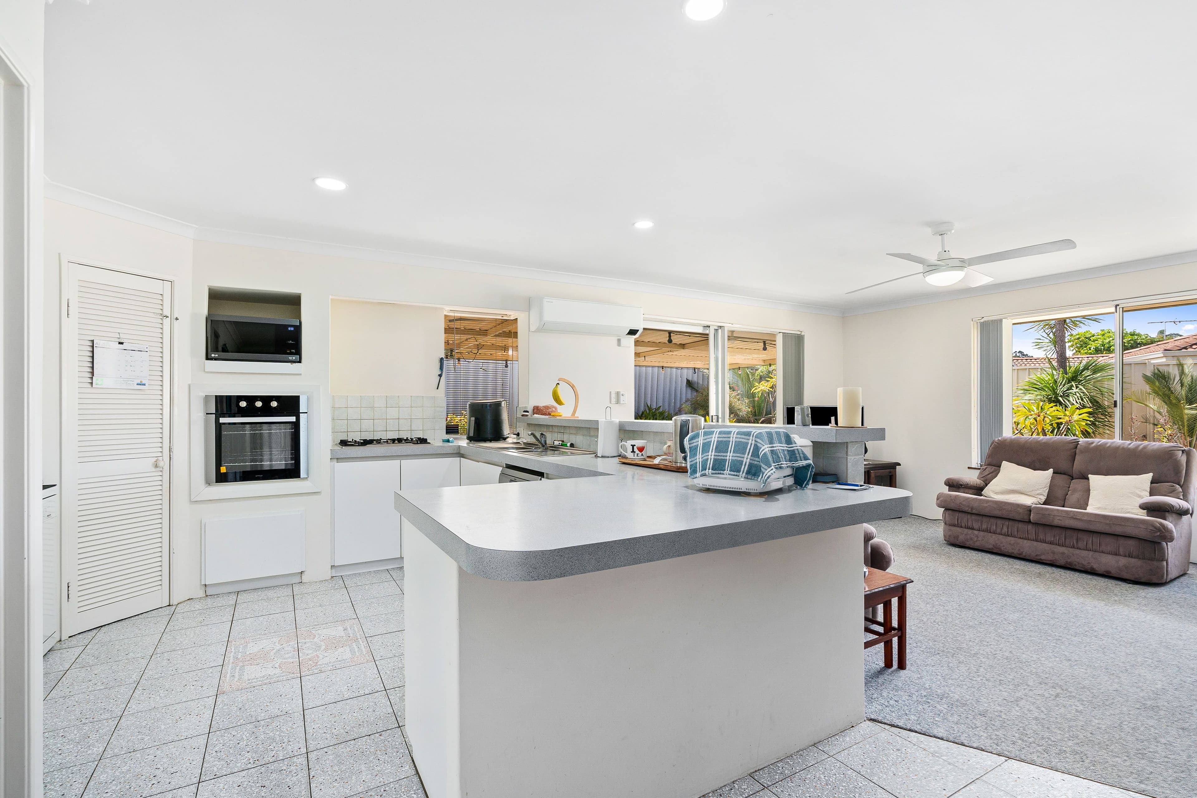 27 Muirfield Way, Joondalup WA 6027, Joondalup - Thumbnail 3