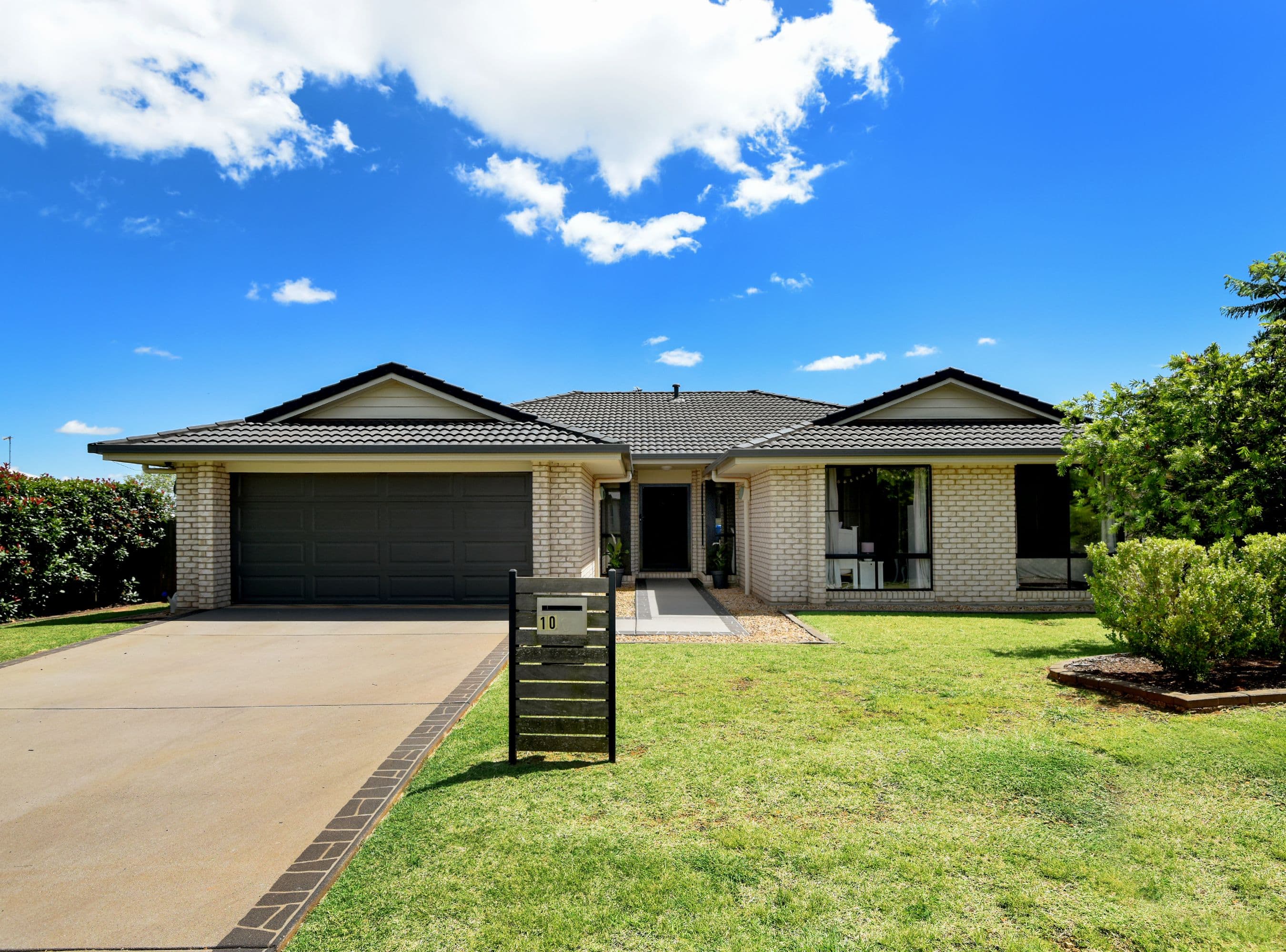 10 Camborne Street, Kleinton QLD 4352, Kleinton - Image 1
