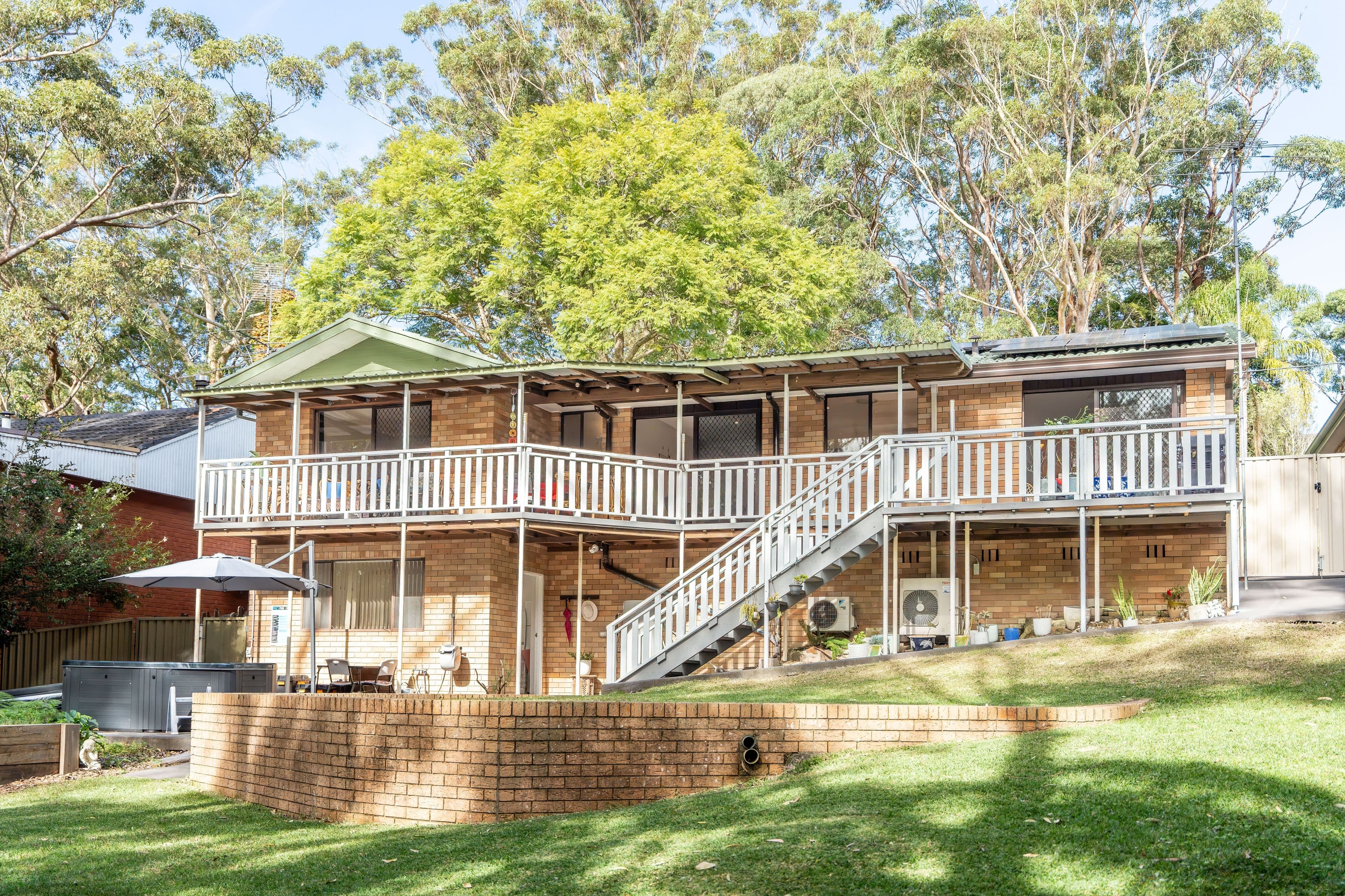 26 Southview Avenue, Stanwell Tops NSW 2508, Stanwell Tops - Image 1