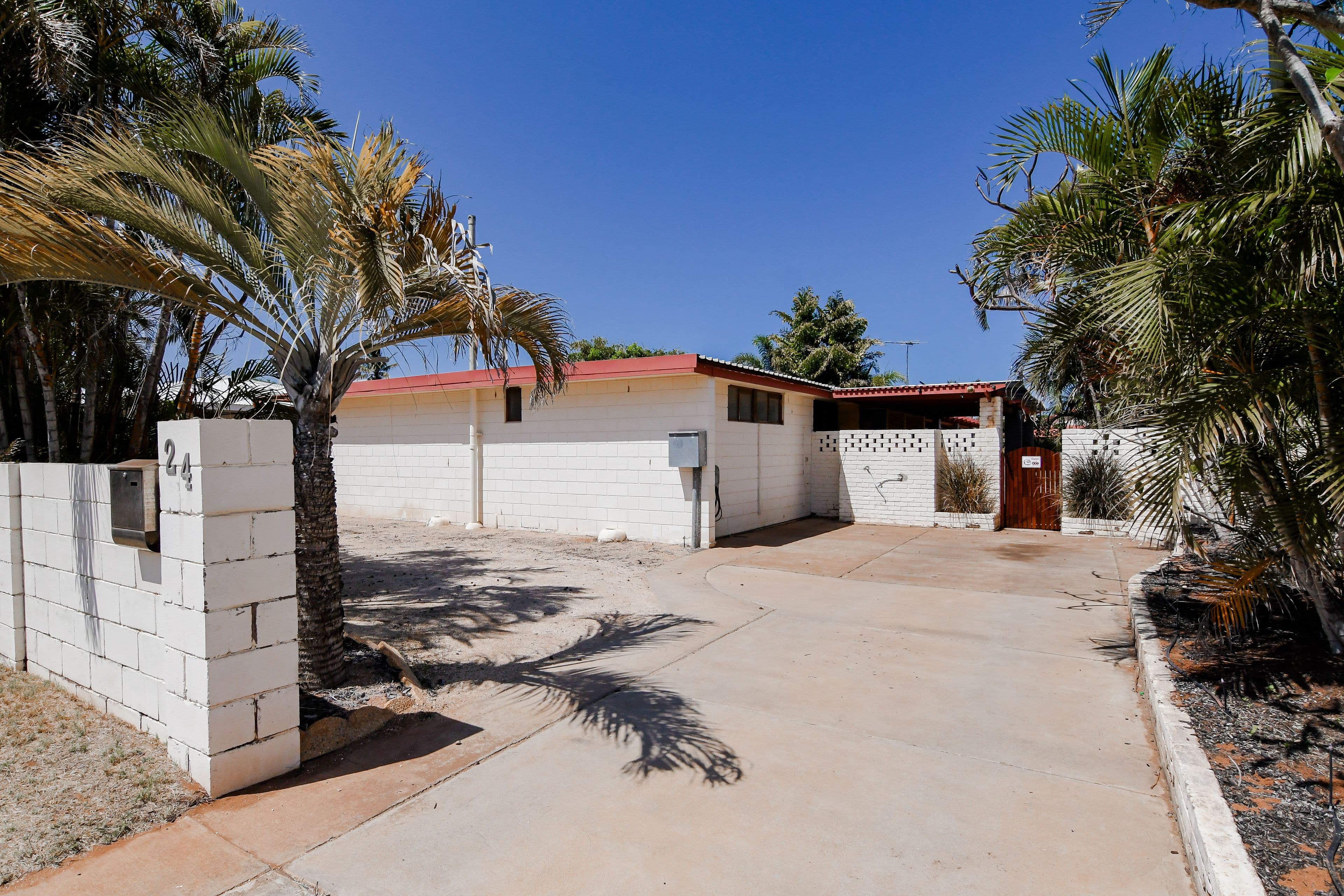24 Baston Street, Carnarvon WA 6701, South Carnarvon - Thumbnail 2