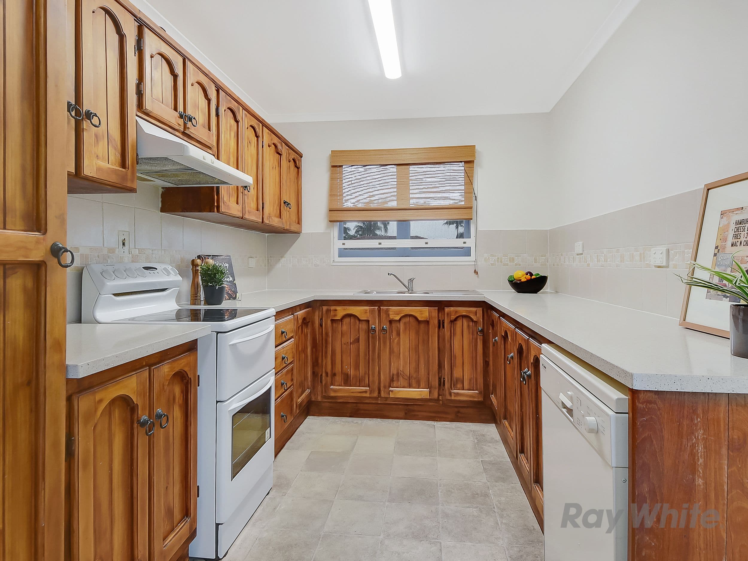 15 Barrabui Street, Bracken Ridge QLD 4017, Bracken Ridge - Thumbnail 5