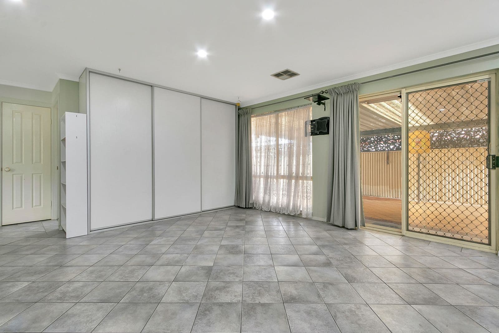 27 Castle Court, Blakeview SA 5114, Blakeview - Thumbnail 6