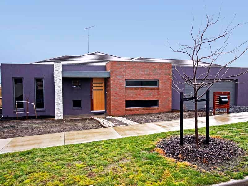 8 Esperence Crescent, HIGHTON VIC 3216, Highton - Image 1