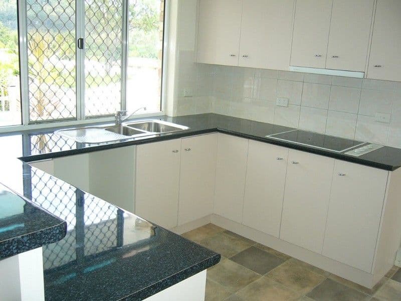 4 Scully Street, FRENCHVILLE QLD 4701, Frenchville - Thumbnail 5