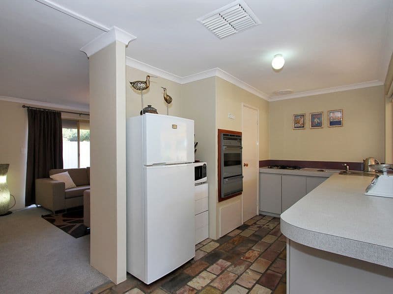 8b Mitchell Court, BEECHBORO WA 6063, Beechboro - Thumbnail 6