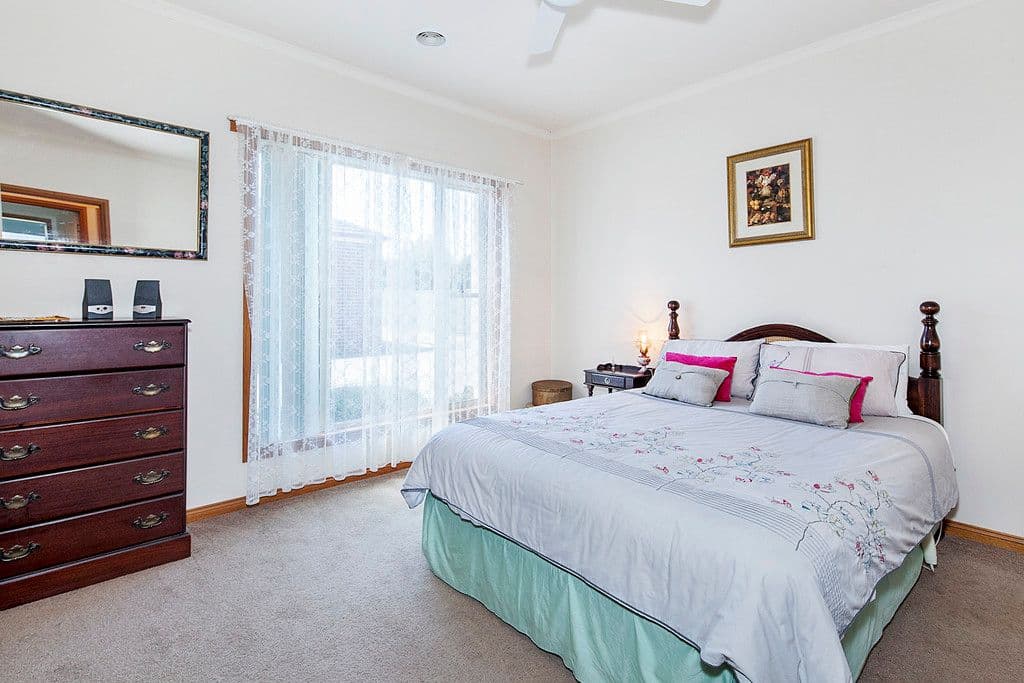 5 Marie Crescent, Wendouree VIC 3355, Wendouree - Thumbnail 5