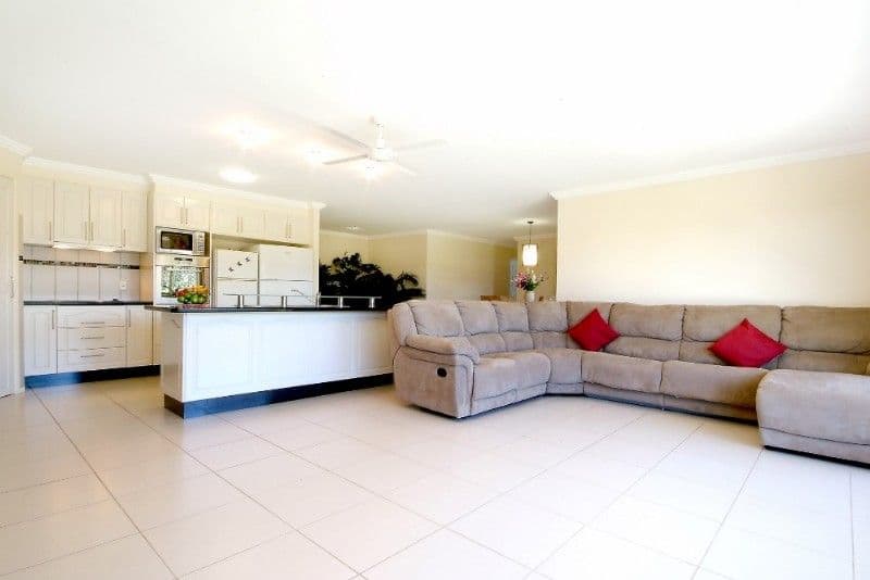 11 Tennyson Court, WESTBROOK QLD 4350, Westbrook - Thumbnail 3