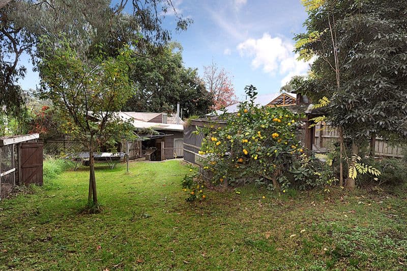 330 Forest Road, THE BASIN VIC 3154, The Basin - Thumbnail 6