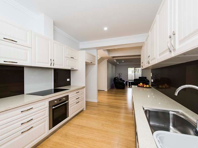 40A Rennie Crescent North, Hilton WA 6163, Hilton - Thumbnail 2