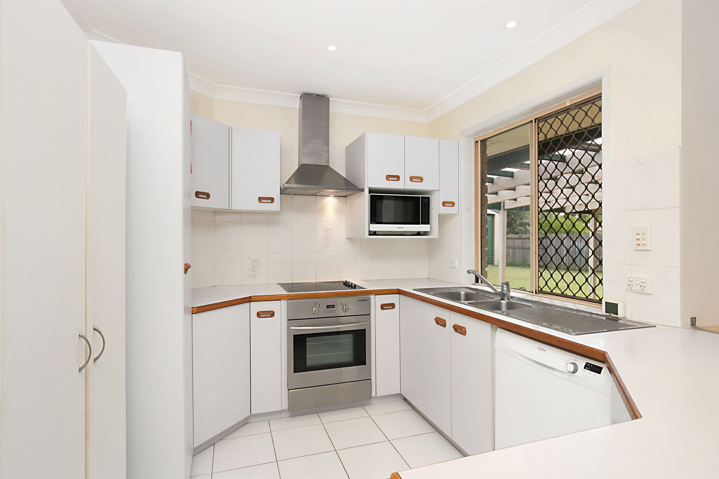 14 Hyde Place, Forest Lake, Forest Lake - Thumbnail 2
