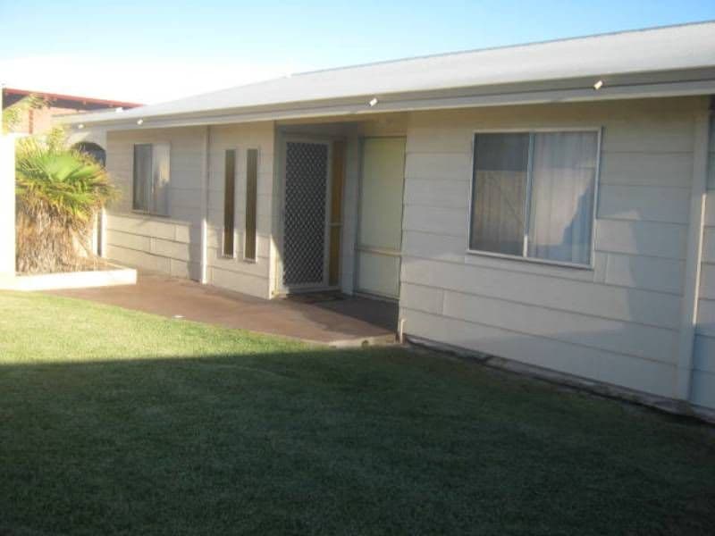 6 Malaga Court, CERVANTES WA 6511, Cervantes - Image 1