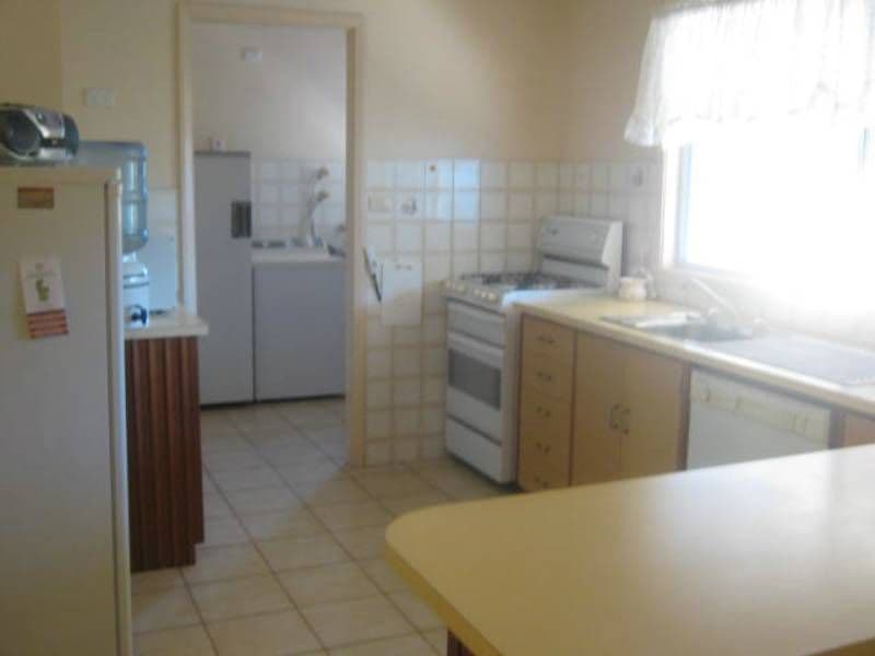 6 Malaga Court, CERVANTES WA 6511, Cervantes - Thumbnail 2