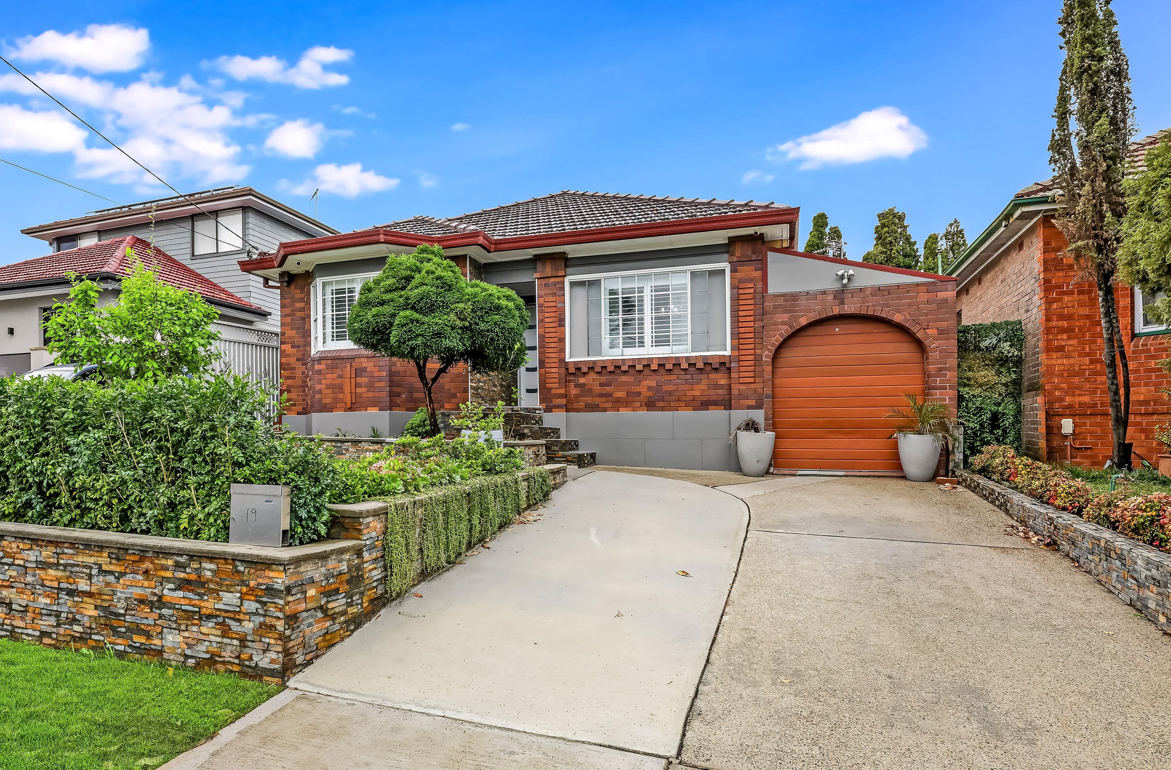 19 Mount Lewis Avenue, Punchbowl NSW 2196, Punchbowl - Thumbnail 2