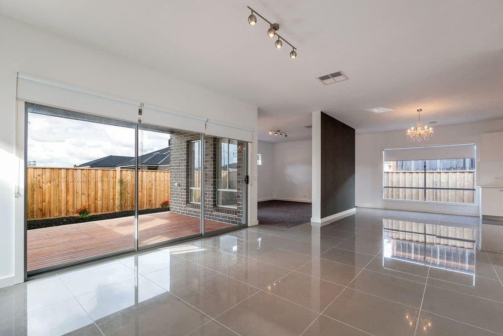 38 Stonegate Drive, WOLLERT VIC 3750, Wollert - Thumbnail 4